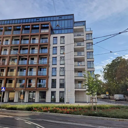 Center Zwierzyniecka Centrum, Targi, Mtp 24h Self Check-in, Parking * Poznań