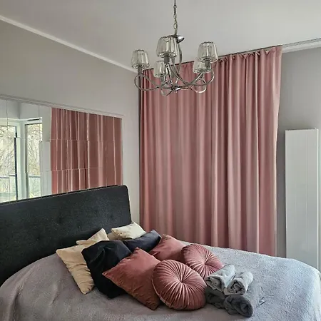 Center Zwierzyniecka Centrum, Targi, Mtp 24h Self Check-in, Parking